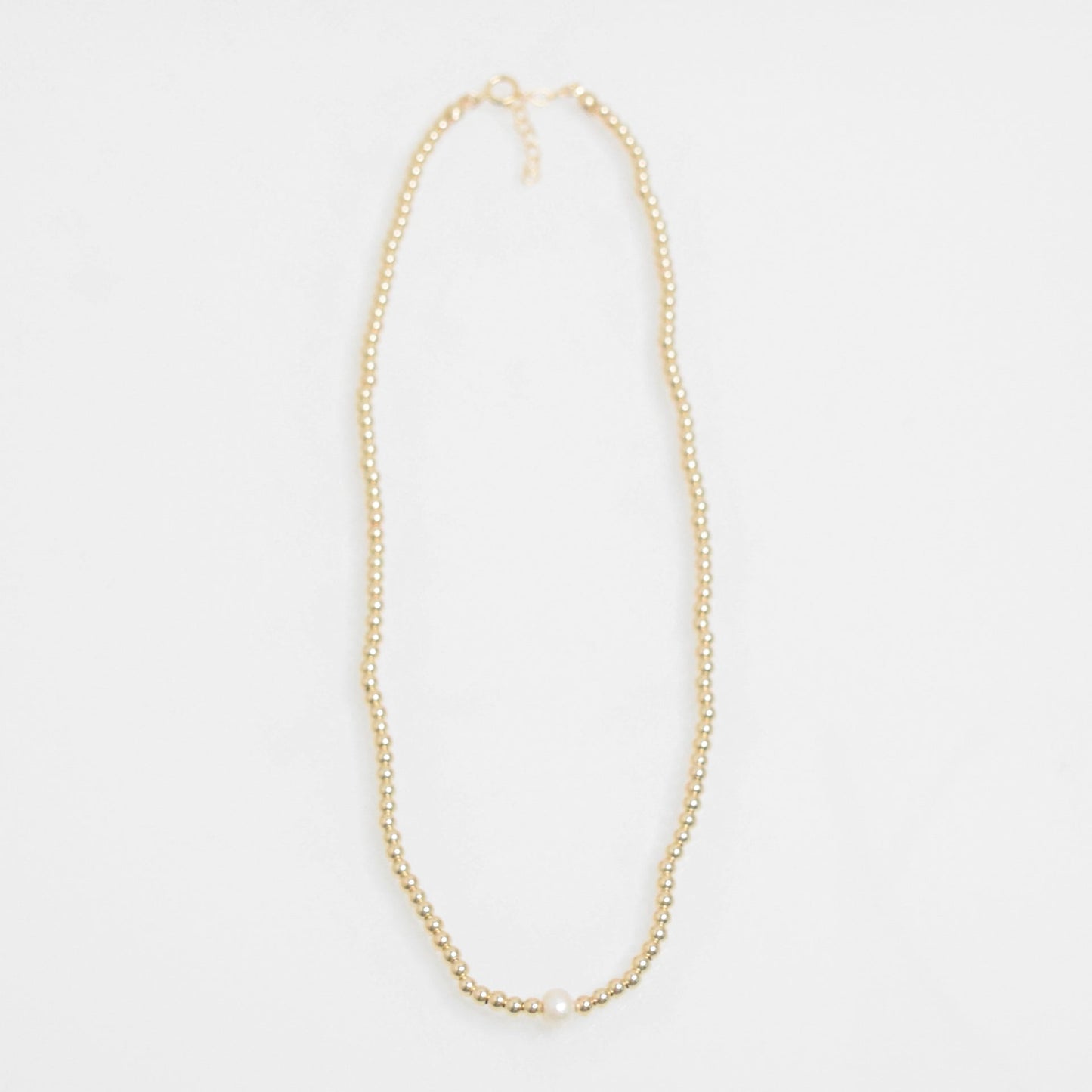 Classy Pearl Necklace