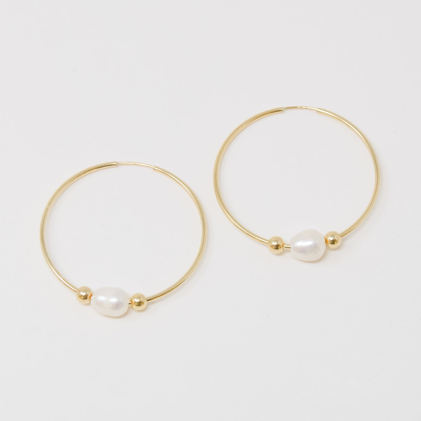 Simple Pearl Hoop