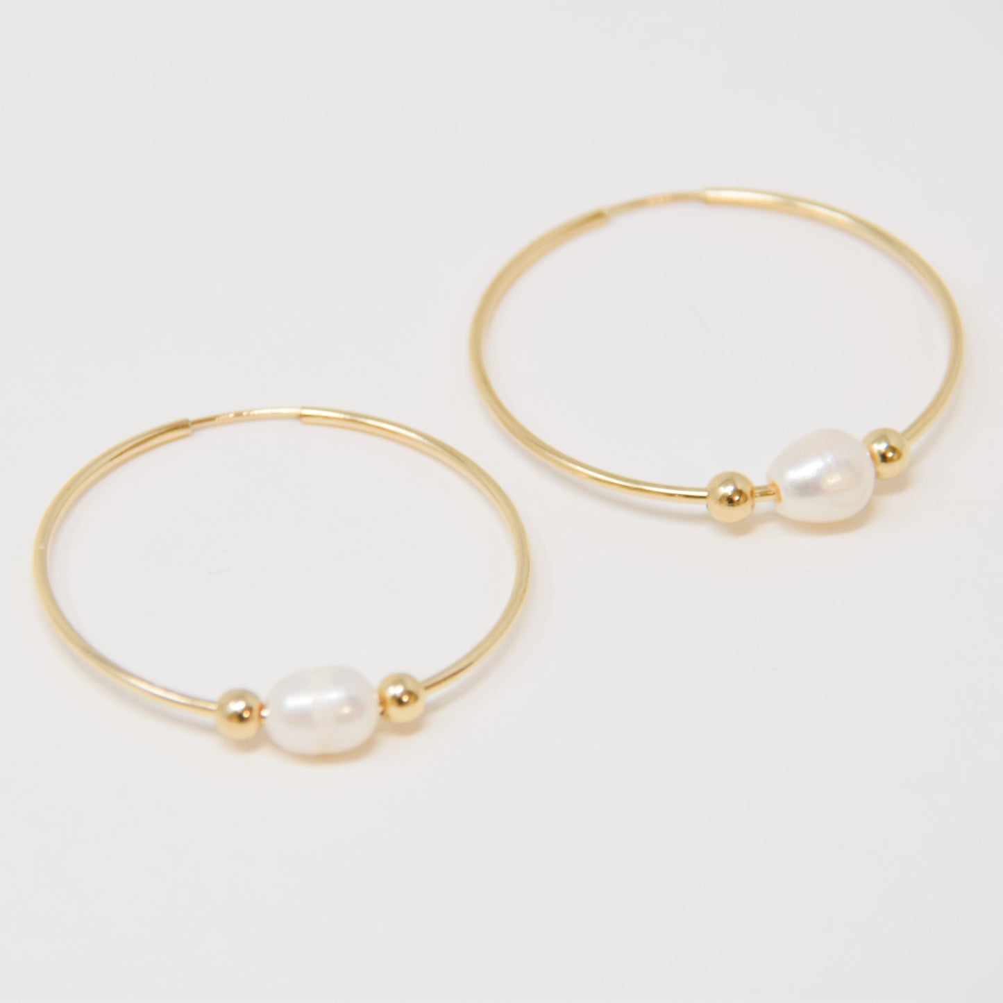 Simple Pearl Hoop