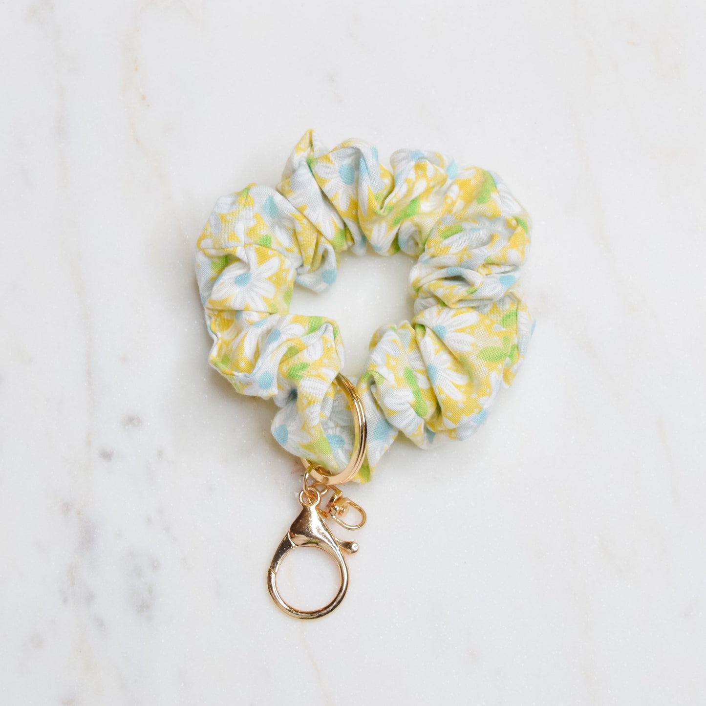 Daisies Scrunchie Key Chain