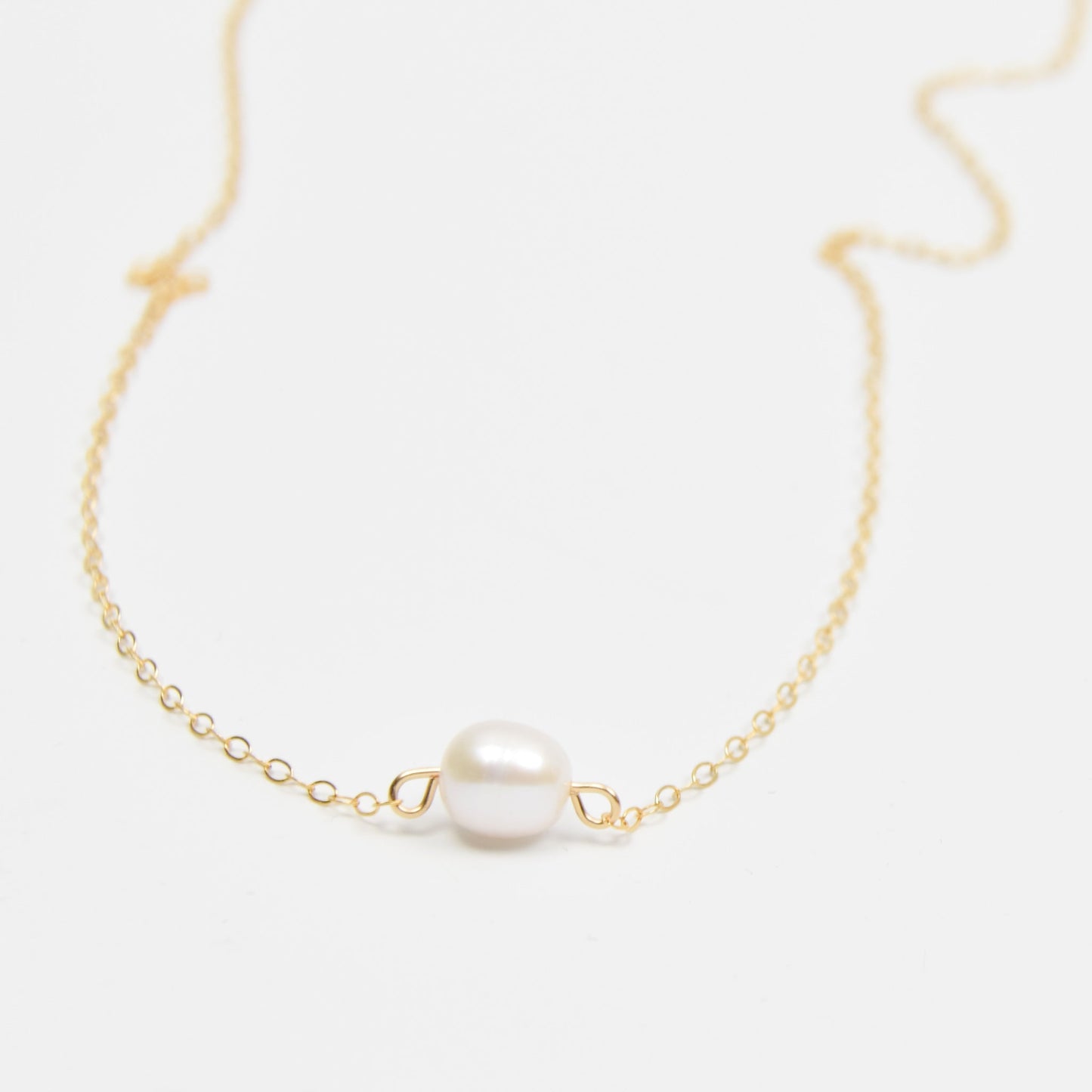 Simple Pearl Necklace