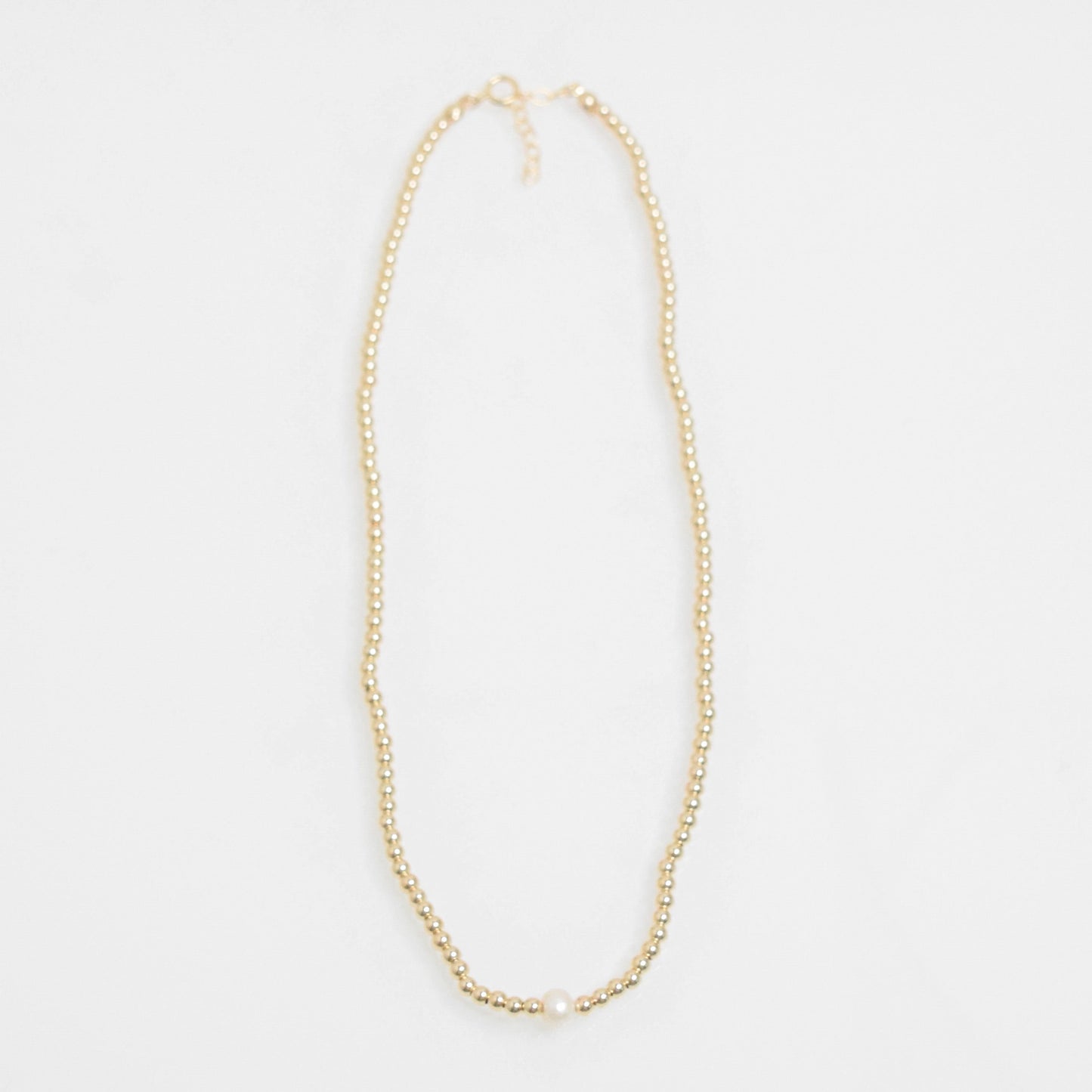 Classy Pearl Necklace